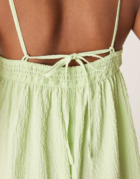 ASOS DESIGN jumpsuit med smala axelband och texturerad bust i limegrön - Image 3