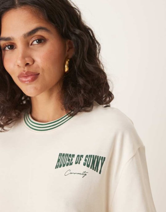 House of Sunny community oversized t-shirt in off-white - Image 3