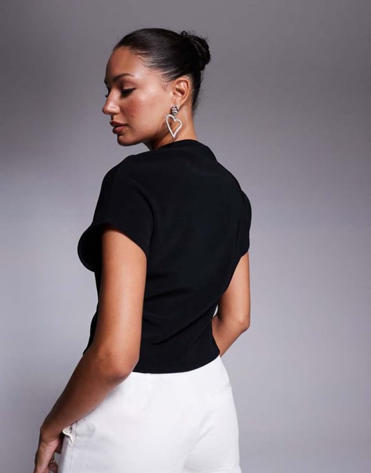 ASOS DESIGN short sleeve ribbed jersey waistcoat gold button trim in black - Image 4