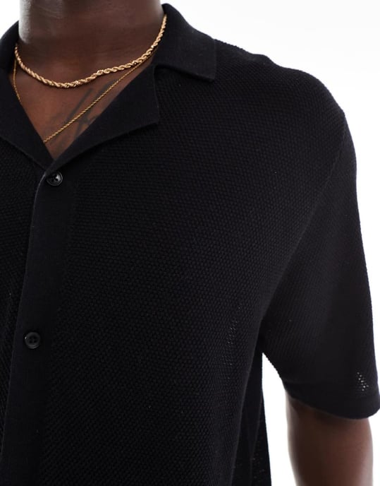 Jack & Jones överdimensionerad knappad stickad polo i svart - Image 4