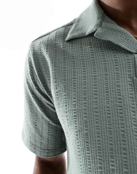 ONLY & SONS delad hals seersucker polo i salvia grön - Image 4