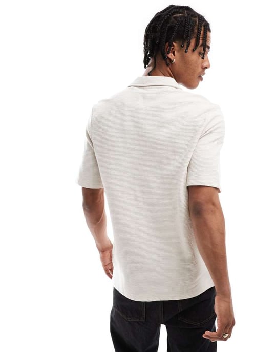 Jack & Jones strukturerad zip-polo i beige - Image 4