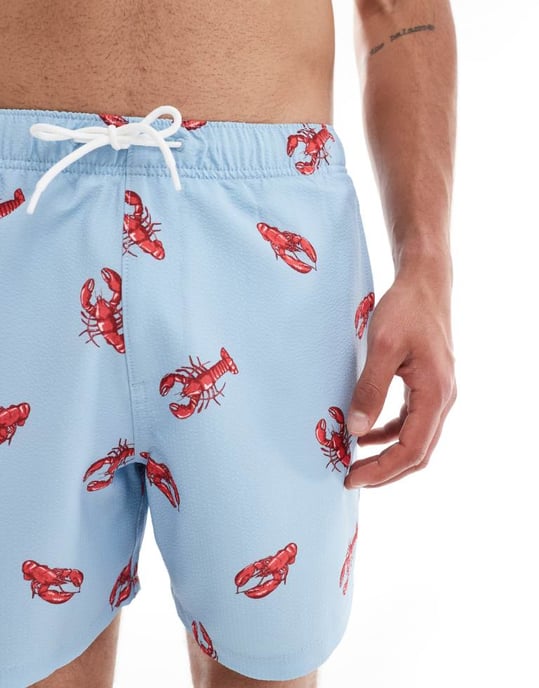 Hollister badshorts i tryck av röd hummer - Image 3