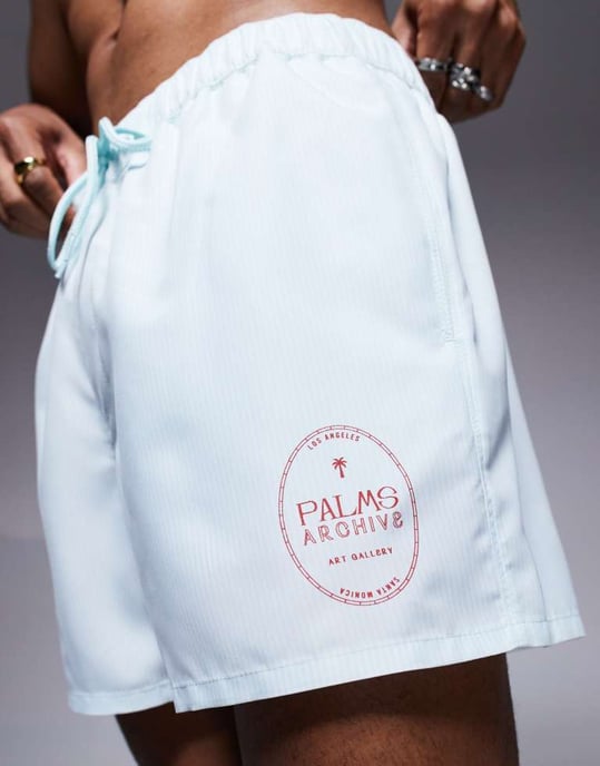 ASOS DESIGN badshorts i kort längd i blå och vit randig - Image 4