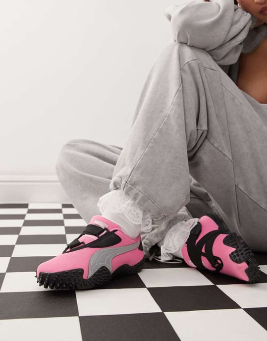 Puma Mostro tränare i rosa - Image 4