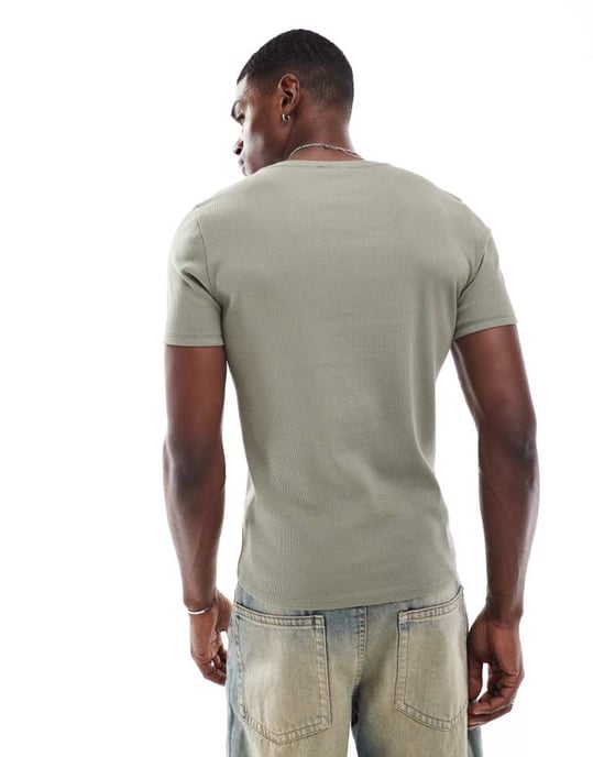 ASOS DESIGN Essentials muscle fit t-shirt in green rib - Image 3
