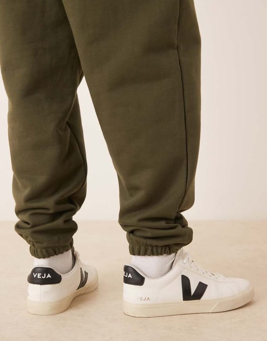ASOS DESIGN premium tungvikts överdimensionerade joggers i 400gsm i mörkgrön - DGREEN - Image 3