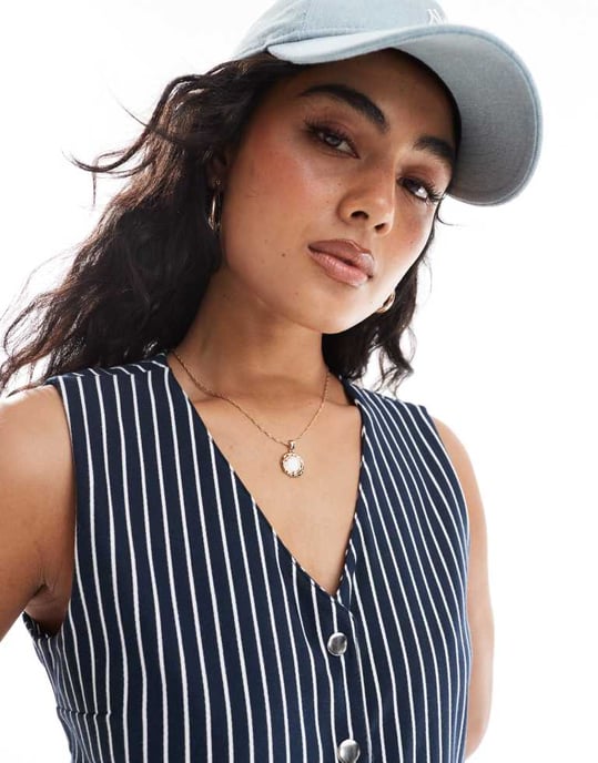 ASOS DESIGN väst i randig stil - Image 4