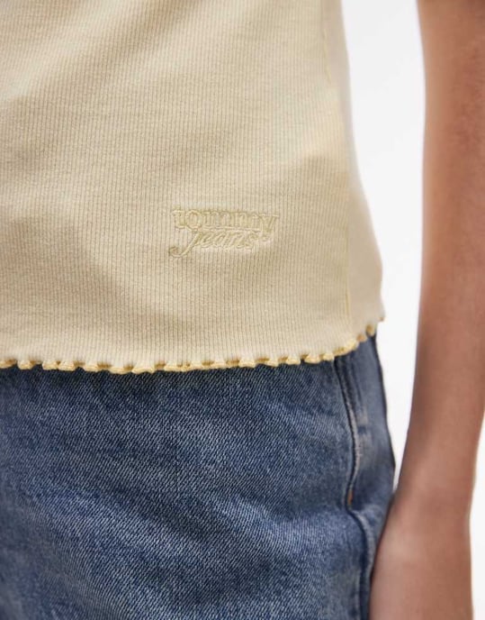 Tommy Jeans ribbad axelbandsväst i citron-gul - Image 4