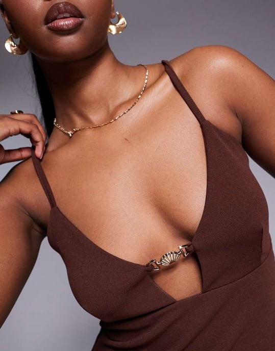 ASOS DESIGN bygel-top med guldfinish i brunt - Image 3