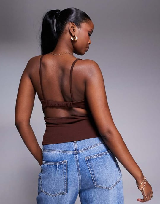 ASOS DESIGN bygel-top med guldfinish i brunt - Image 4