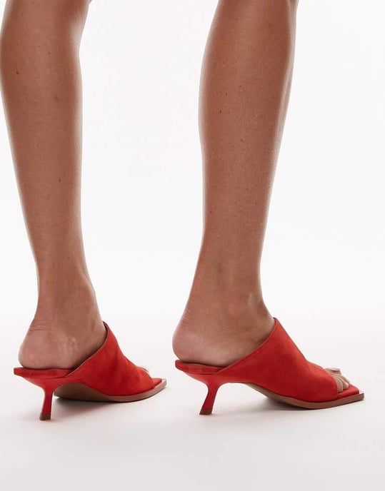Topshop Premium Ilya äkta mocka öppen fyrkantig tå mule i röd - Image 4