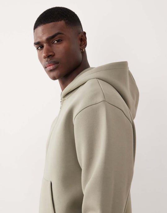 ASOS DESIGN tung avslappnad boxy zip-up hoodie i scuba-liknande tyg i kaki - KHAKI - Image 4
