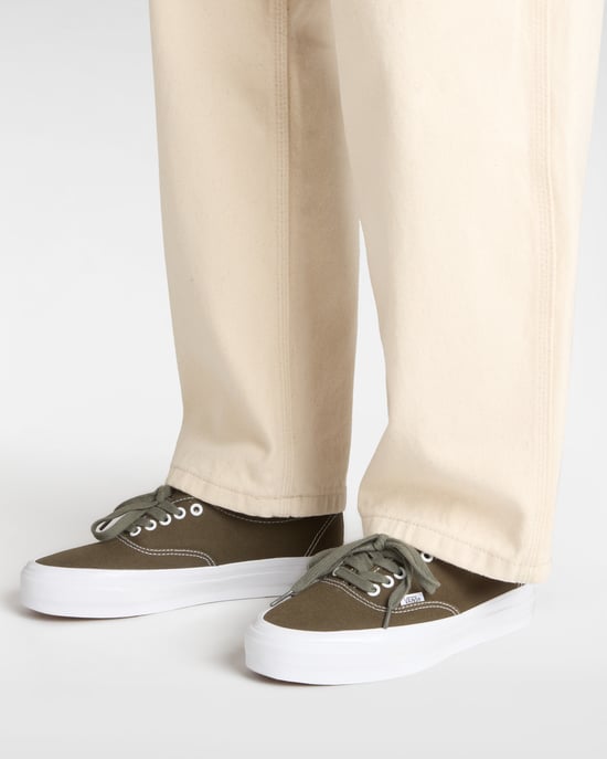 LX Authentic 44 Sneakers - Image 5
