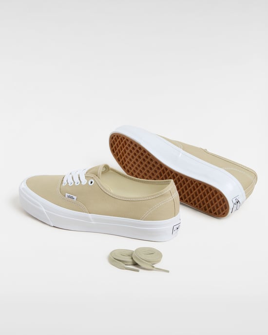 LX Authentic 44 Sneakers - Image 3