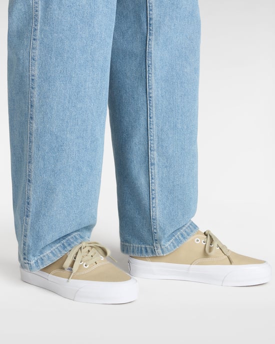 LX Authentic 44 Sneakers - Image 5