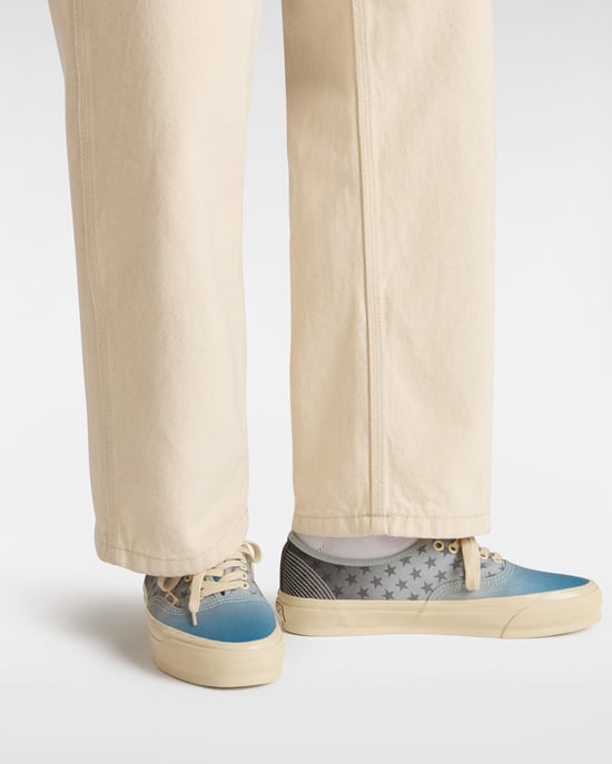 LX Authentic 44 Sneakers - Image 5
