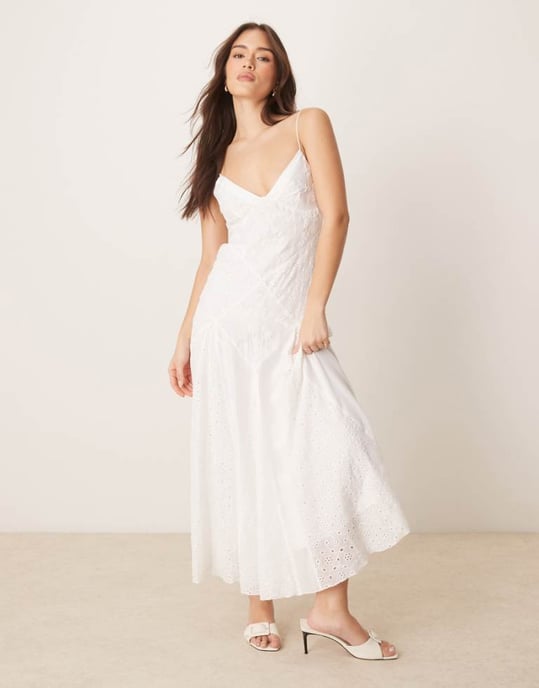 ASOS DESIGN mikropyntad cami maxiklänning i vitt - Image 1