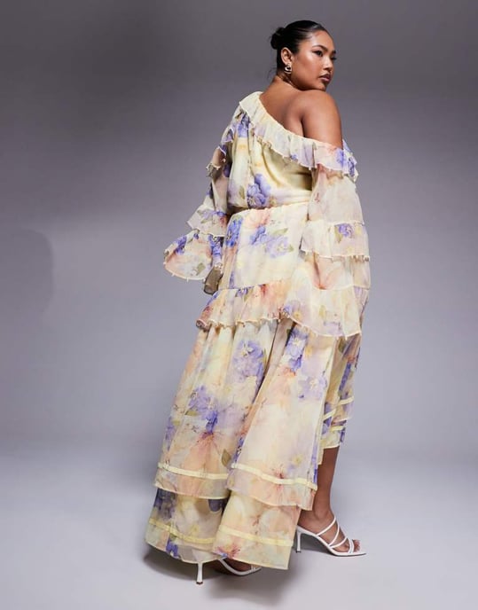 ASOS LUXE Curve pärlbeströdd chiffong maxiklänning med överdimensionerat mönster i blommor - Image 4