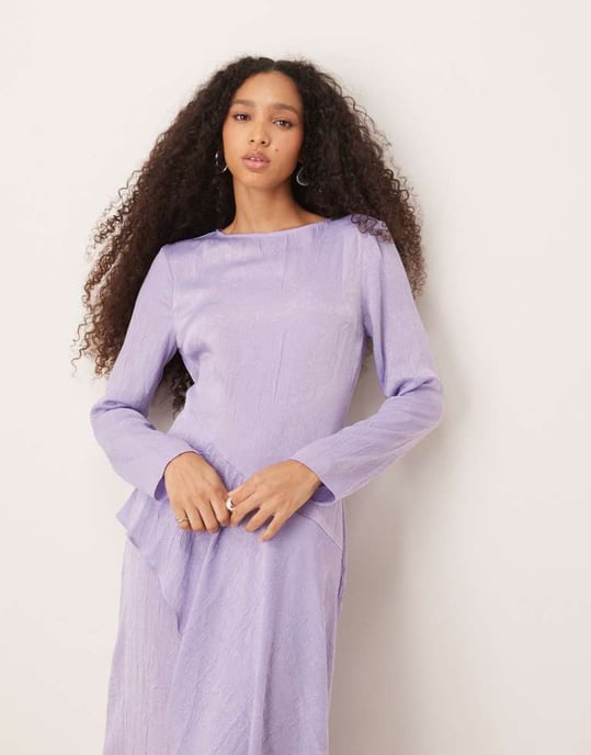 ASOS DESIGN volanglager maxi klänning i lila - Image 2