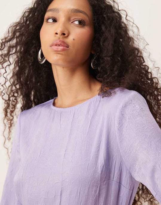 ASOS DESIGN volanglager maxi klänning i lila - Image 3