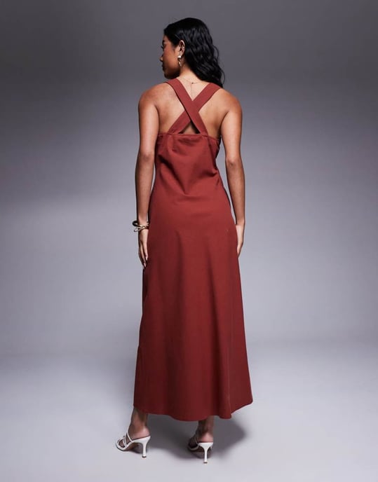 ASOS DESIGN halterneck maxiklänning med knutdetalj i rostig brunt - Image 3
