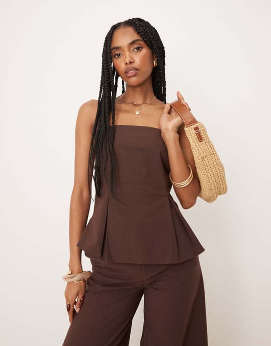 ASOS DESIGN linneblandning cinch midja bandeau topp i choklad - Image 1