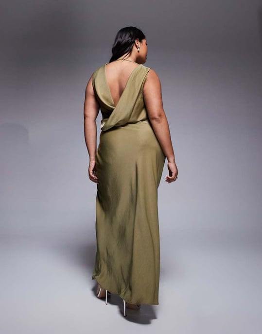 ASOS DESIGN Curve draperad framsplit med detalj maxi-klänning i ljusgrön - Image 3