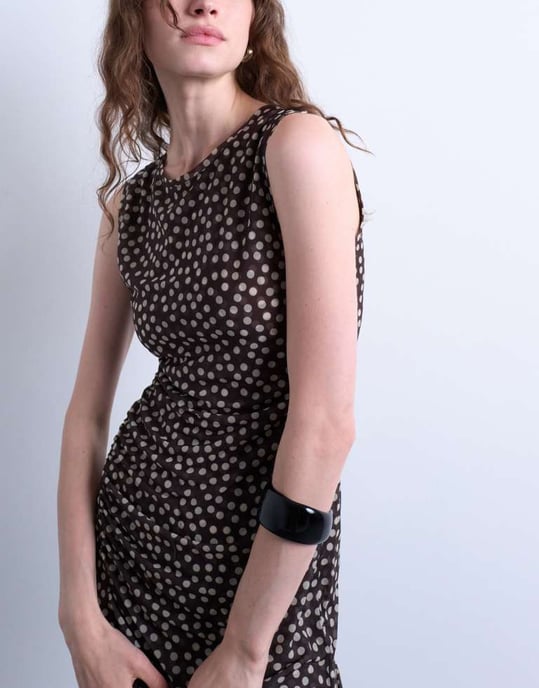 Topshop rynkad polkadot maxi-klänning i brun - Image 2