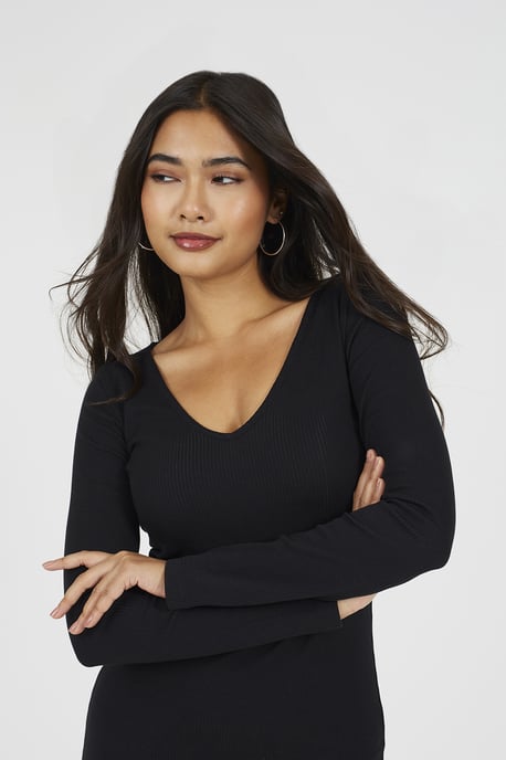 Black V-Neck Fitted Long Sleeve Maxi Dress - Image 3