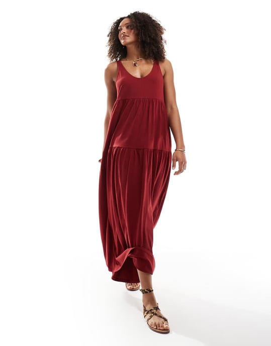 ASOS DESIGN skopad, lager-på-lager trapezklänning i vinröd - Image 4