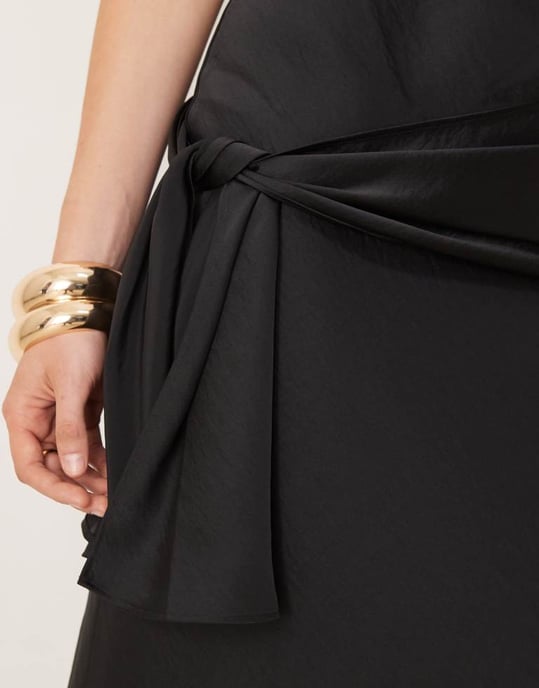 Abercrombie & Fitch strapless maxiklänning med rosett detalj i svart - Image 3