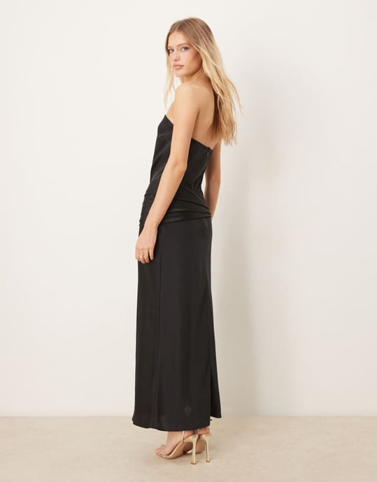 Abercrombie & Fitch strapless maxiklänning med rosett detalj i svart - Image 4