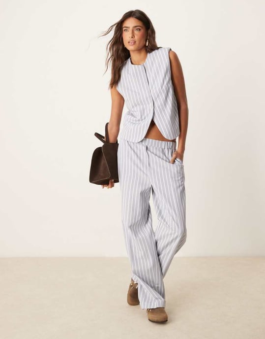 ASOS DESIGN boxy cutaway waistcoat with linen co-ord in blue and white stripe - Image 2