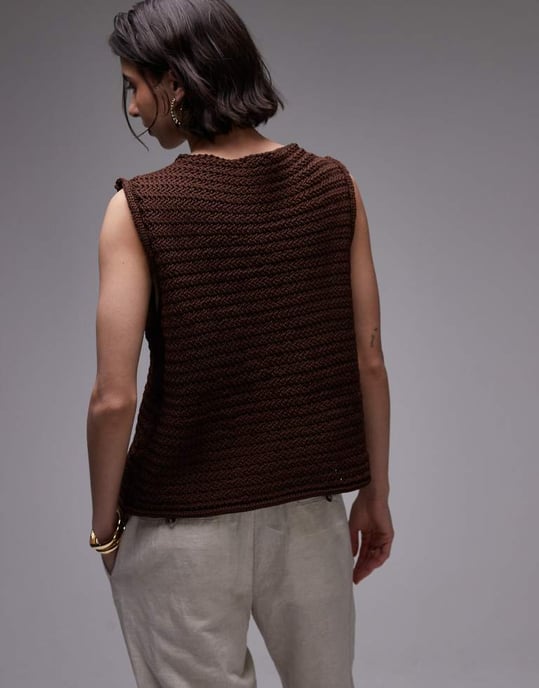 Topshop knitted tie front waistcoat in brown - Image 4