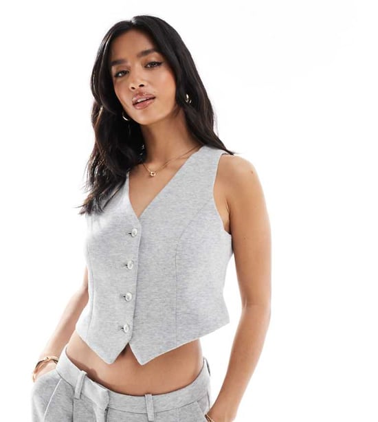 Vero Moda Petite jersey västset i ljusgrå melange - Image 1