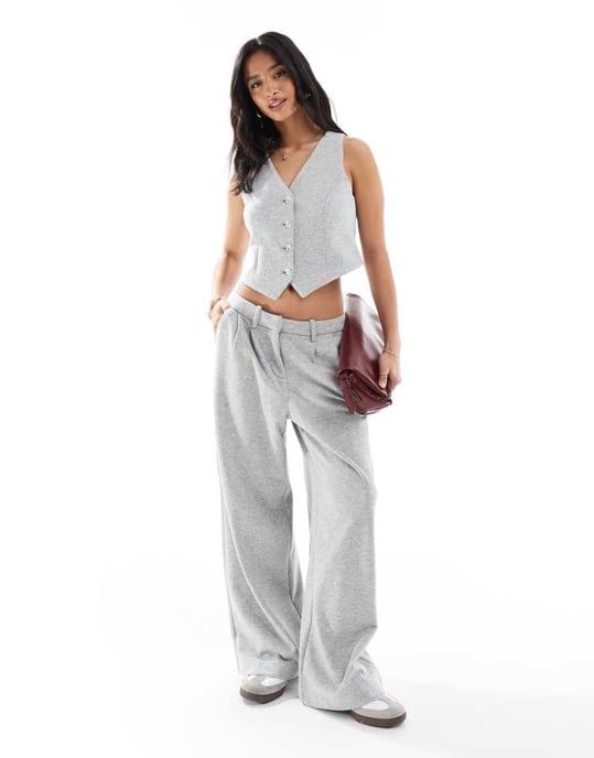 Vero Moda Petite jersey västset i ljusgrå melange - Image 2