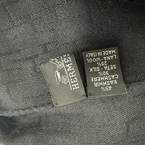 Hermès H Logo Accent Scarf in Black Cashmere - Image 3