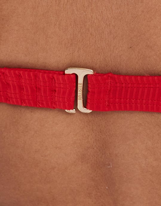 Hollister kurvig djupt urringad bikiniöverdel med byglar i röd - Image 4