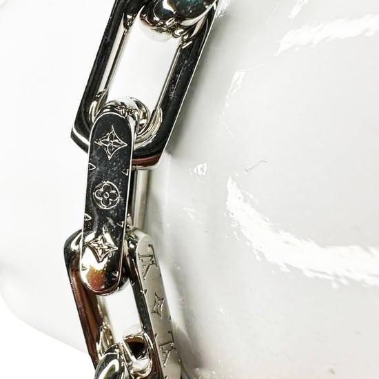 Louis Vuitton Monogram Chain Bracelet in Silver Metal - Image 3