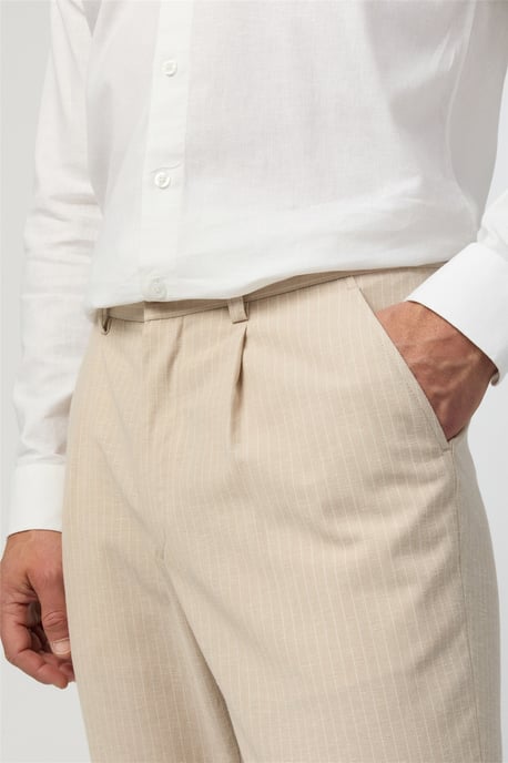 Flat Fronted Casual Trousers in Ecru - Image 3