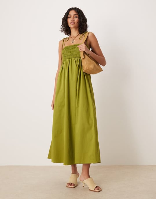 ASOS DESIGN volang byst bomullspoplin midiklänning i khaki - Image 1