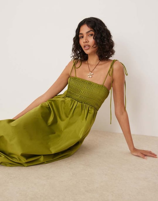 ASOS DESIGN volang byst bomullspoplin midiklänning i khaki - Image 4