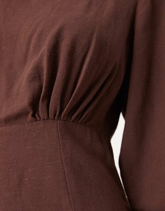 ASOS DESIGN linneblandning cocoon ärm mini klänning i choklad - Image 2