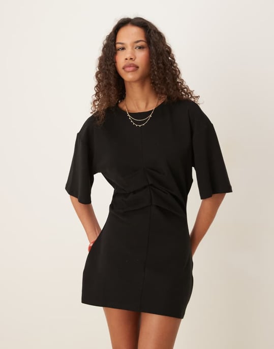 ASOS DESIGN twist front t-shirt mini klänning i svart - Image 1