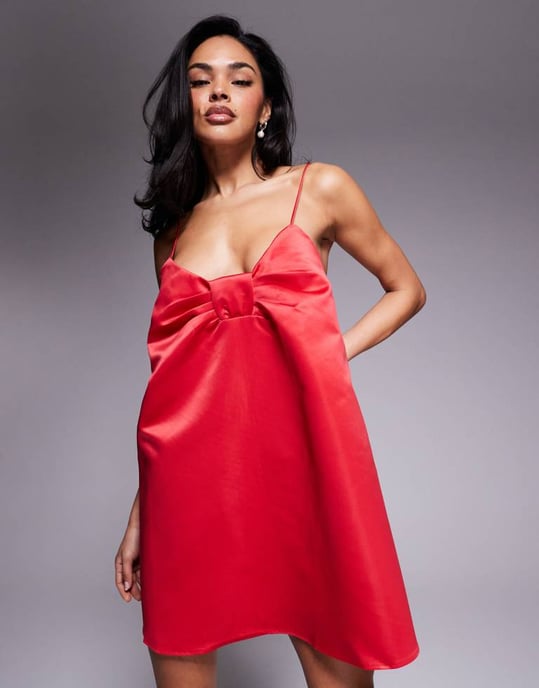 ASOS DESIGN satinbåge detalj strukturerad minikjol i röd - Image 2