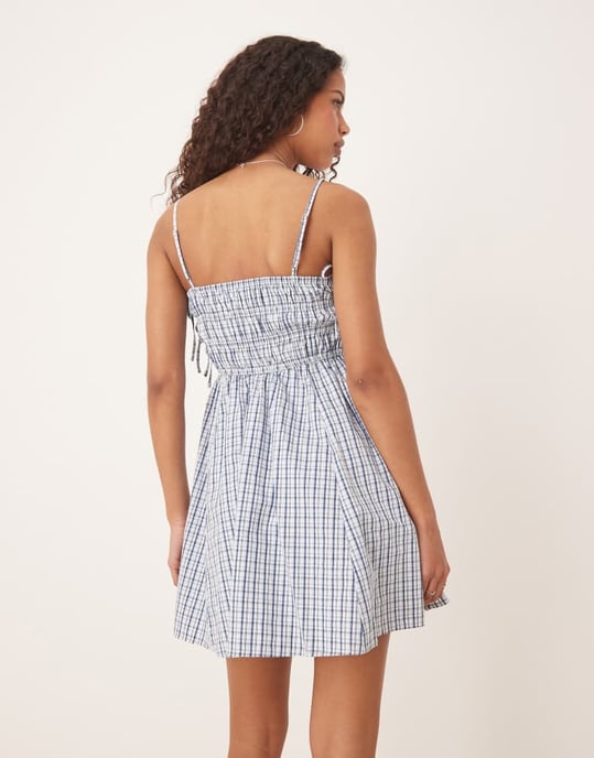 Abercrombie & Fitch babydoll smockad miniklänning i blått rutig mönster - Image 4
