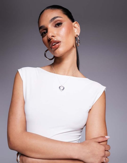Missyempire dubbel lager slinky öppen rygg bodycon mini klänning i off-white - Image 3