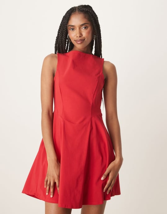 ASOS DESIGN bengaline ärmlös skaterkjol mini klänning med öppen rygg i rött - Image 3