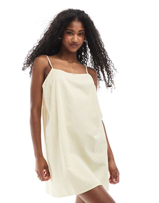ASOS DESIGN poplin trapeziod klänning med band i gulrandig set - Image 1